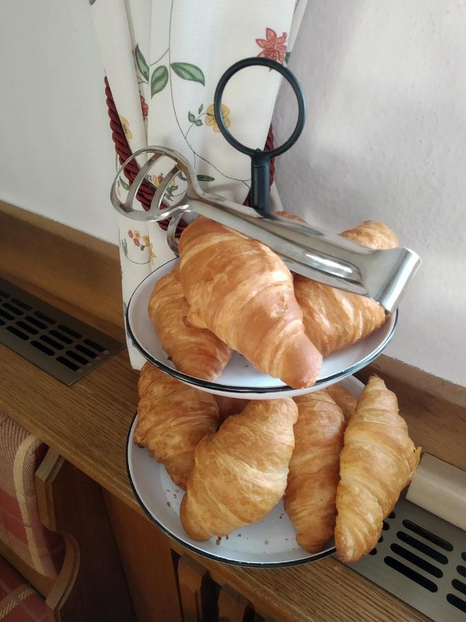 Fruhstuckspension Helmhof 2*
